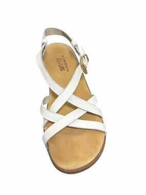 G. H. Bass & Co Vintage White Leather SunJuns Strap Sandals - Like New - 9